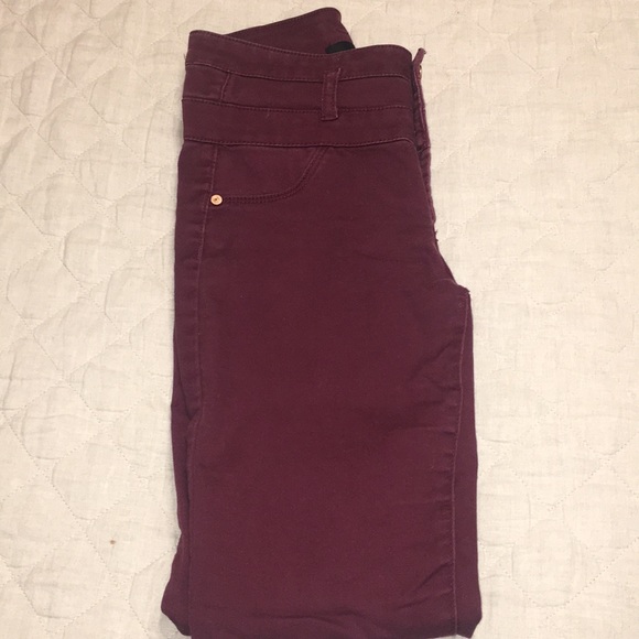 Maroon hi-waisted super skinny jeans - Picture 3 of 3
